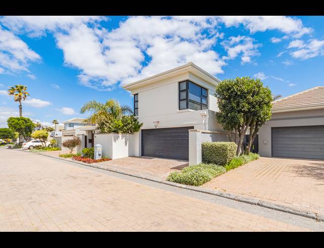 4 BEDROOM FREEHOLD FOR SALE IN SUNSET LINKS